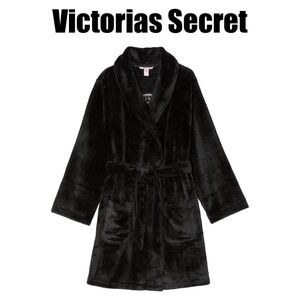 New Victoria’s Secret Black Short Cozy Robe Size M/L